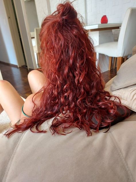 2024 Ootd, Fiery Red Hair, Red Hair Extensions, Wine Hair, Red Hair Inspo, Red Curly Hair, Aesthetic Girly, Ginger Hair Color, Long Red Hair