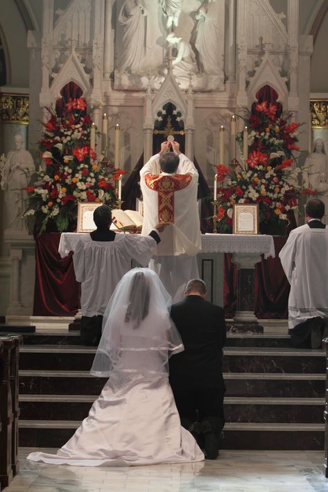 "Introibo ad altare Dei, ad Deum qui laetificat juventutem meum...": the married couple consecrated, and as an outward sign of God's love for us in the Eucharist. And no, a Catholic wedding Mass is not God signing off on everything that we do, or "the official rubber stamp from the Big Guy Upstairs." We promise to love each other in a specific way (as God loved us) before the altar of God, and it's what we are going to be held accountable to. Catholic Wedding Invitations, Catholic Marriage, Catholic Wedding Traditions, Church Catholic, Anne Barge, Wedding Church, Catholic Wedding, Eucharist, Church Wedding