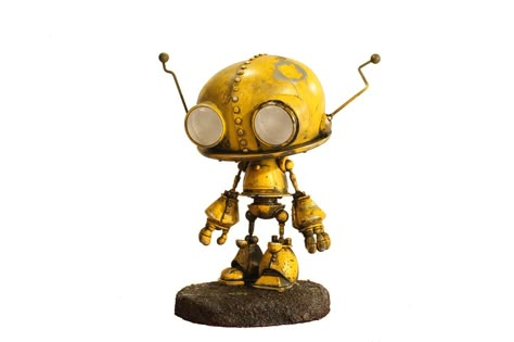 by Kate Berry Robots Artworks, Steampunk Robots, Steampunk Robot, Vintage Robots, Robot Sculpture, Quirky Home, Retro Robot, Arte Robot, Quirky Home Decor