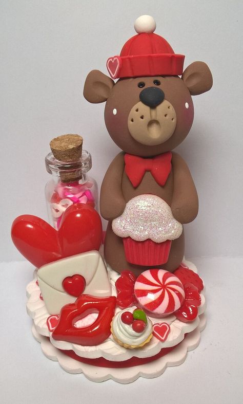 Valentines Day Clay Crafts, Clay Crafts For Valentines Day, Polymer Valentines Day Ideas, Polymer Clay Cookie Jar, Clay Valentine, Heart-shaped Polymer Clay Earrings For Valentine's Day, Cream Filled Cookies, Valentine Drawing, Valentine Bear