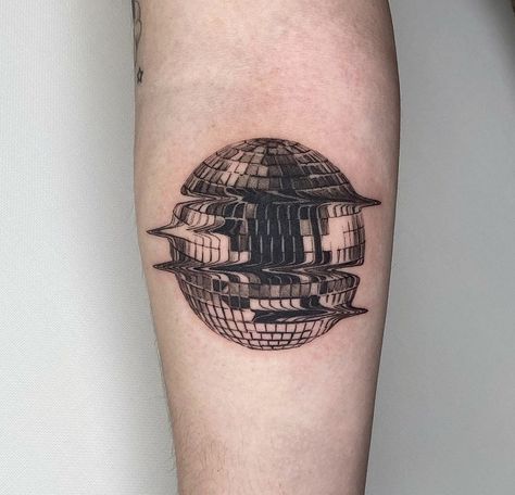 Melting Disco Ball Tattoo, Fine Line Disco Ball Tattoo, Trippy Tattoos For Women, Psychadelic Tattoo, Funk Tattoo, 60s Tattoo, Mirror Ball Tattoo, Disco Tattoo, Record Tattoo