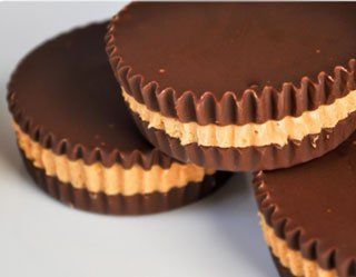 Cellular Healing Diet – Chocolate Peanut Butter Cups Cook Oatmeal, Cellular Healing, Peanut Butter Brands, Microwave Dessert, Peanut Butter Cups Recipe, Homemade Peanut Butter Cups, Grandmothers Kitchen, Healing Diet, Chocolate Pairings