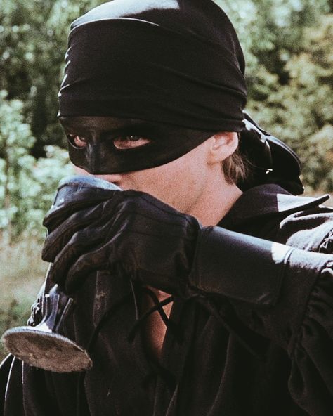 Wesley Princess Bride, Westley Princess Bride, Princess Bride Movie, Dread Pirate Roberts, Cary Elwes, Masked Men, The Princess Bride, Man In Black, Princess Bride