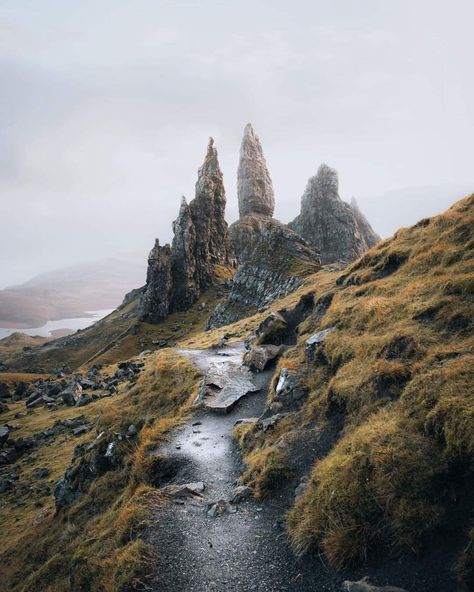 Isle of Skye, the Old Man of Storr Scotland Ireland Aesthetic, Scotland Road Trip, Scotland Landscape, Scotland Forever, The Isle Of Skye, Isle Of Skye, The Isle, Scotland Travel, Old Man