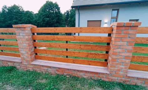 Brick And Wooden Fence, Brick Fence With Wood, Wood Fence With Brick Columns, Brick And Wood Fence Ideas, Wood And Brick Fence, Brick And Wood Fence, Brick Wall Fence, House Fencing, Beautiful Fences