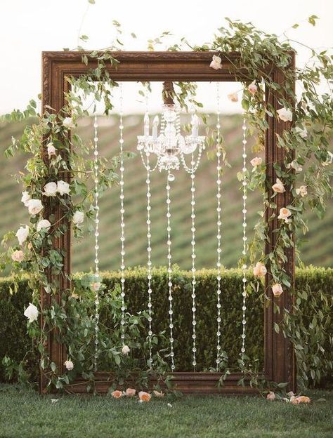 Wedding Trellis Decoration, Wedding Trellis, Vintage Bridal Bouquet, Beach Wedding Arch, Fall Wedding Arches, Wedding Arches Outdoors, Diy Wedding Video, Wedding Arch Rustic, Rustic Wedding Ceremony