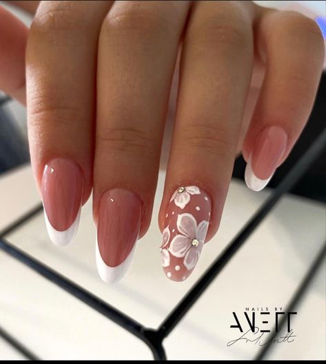 Slay Nails, French Manicure Nails, Fancy Nails Designs, Simple Gel Nails, Girly Acrylic Nails, French Tip Acrylic Nails, Work Nails, Pretty Nail Art Designs, White Nail