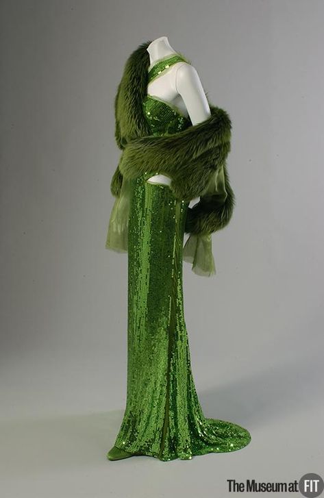 Green Sequin Gown, Green Velvet Shoes, Drag Outfits, Fashion History Timeline, Tom Ford For Gucci, Green Evening Gowns, Tom Ford Gucci, Green Evening Dress, History Timeline