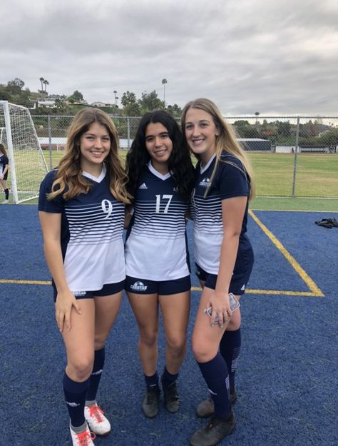 Soccer Uniforms Girl, Soccer Uniforms Design Women, School Soccer Uniform, Soccer Girls Outfits, Cute Soccer Pictures, Soccer Uniforms Design, Girls Soccer Team, Volleyball Jerseys, Team Goals