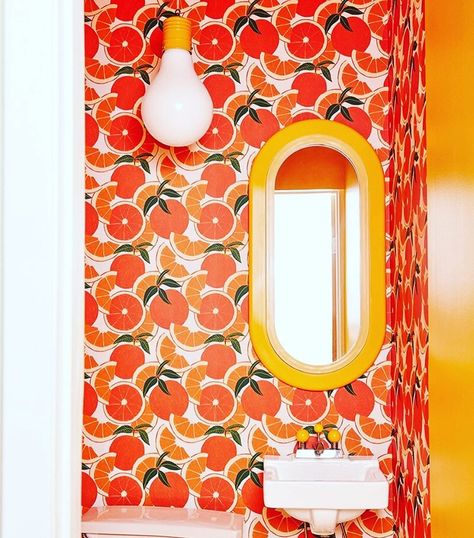 Society6 on Instagram: “Oranges: Good for your skin, your immune system and your powder room. 😜🍊 Photo by: @glowmaven Orange Harvest - White Wallpaper by…” Funky Bathroom Wallpaper, Gray Benko, Wallpaper Toilet, Disco Floor, Funky Bathroom, Toilet Plunger, All White Bathroom, Art Haus, Wallpaper Bathroom