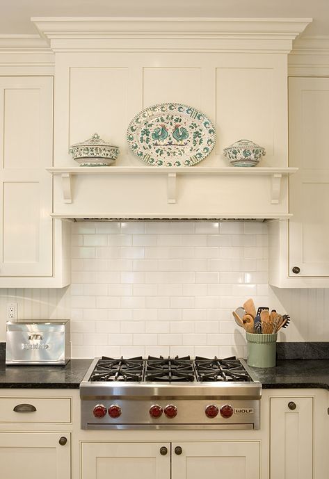 Cleveland Lane | Princeton, New Jersey | Lasley Brahaney Architecture + Construction Oven Mantel, Stove Alcove, Rh Kitchen, La Kitchen, Custom Kitchen Remodel, Kitchen Hood Design, Kitchen Vent Hood, Oven Hood, Hood Ideas