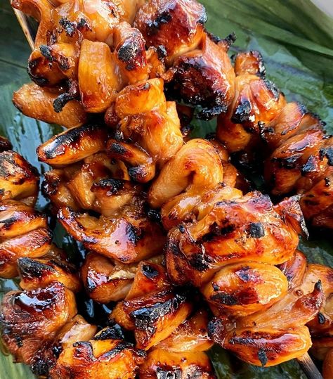 Filipino BBQ Chicken Skewers All-NATURAL (Inihaw Filipino Barbecue) | Rice Life Foodie Filipino Barbecue, Filipino Pork Bbq, Bbq Chicken Skewers, Filipino Bbq, Filipino Pork Recipes, Bbq Chicken Marinade, Barbecue Chicken Recipe, Bbq Marinade, Chicken Skewer Recipe