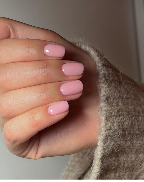 Dip Nails Square, Plain Nail Colors, Nails Plain Color, Plain Simple Nails, Plain Nails Colors, Pink Nails Gel, Short Pink Nails, Russian Manicure, Plain Nails