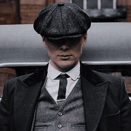 PEAKY BLINDERS photo Thomas Shelby, Peaky Blinders, Anime Icons, Follow Me, On Twitter, Twitter, Anime, Black