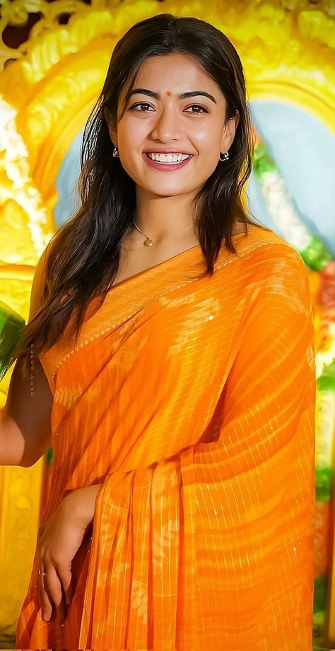 Actress Hairstyles, Rashmika Mandanna, Arabian Beauty Women, Indian Saree, Indian Actress Hot Pics, Bollywood Celebrities, Indian Beauty Saree, Actress Photos, Bollywood Actress