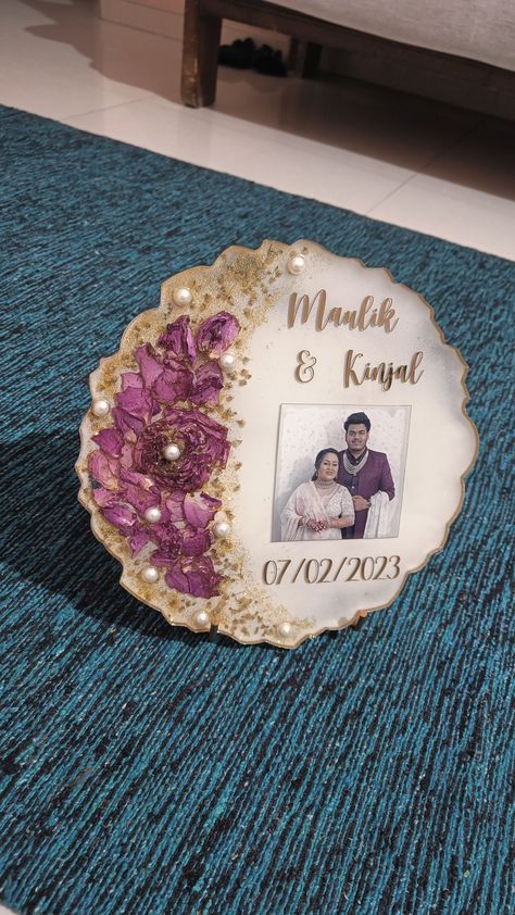 preserve your wedding flowers with resin art Resin Art With Wedding Flowers, Preserving Wedding Flowers In Resin, Resin Preserved Wedding Flowers, Resin Art For Boyfriend, Wedding Varmala Resin Art, Resin Photoframe Ideas, Resin Art Flower Preservation, Resin Art Wedding Flowers, Resin Art For Wedding Gift