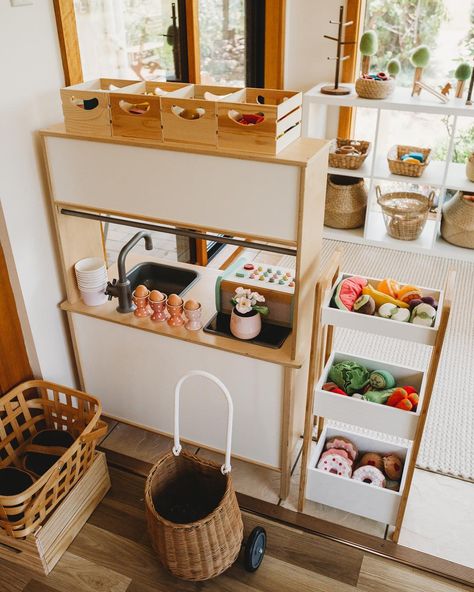 What if the kiddo gets bored of cooking? Luckily, the IKEA DUKTIG play kitchen can be easily transformed into a myriad of play experiences. Playroom Montessori, Ikea Play Kitchen Hack, Ikea Kids Kitchen, Ikea Play Kitchen, Montessori Playroom, Play Kitchens, Kids Play Kitchen, Toddler Playroom, Ikea Kids