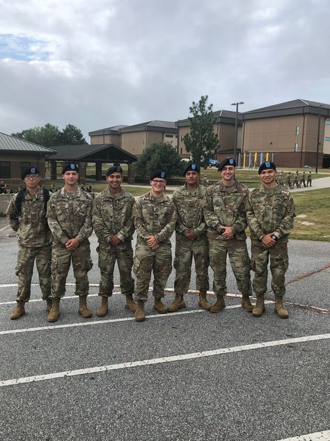 Boot camp July 2019 Michael Xavier, Thank You For Service, Army Cadets, Pictures Of Soldiers, Usmc Veteran, Navy Life, Army Soldiers, Hot Army Men, Tactical Gear Loadout