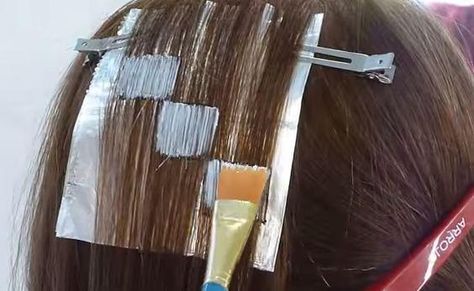 How-To: Pixelated Haircolor (+VIDEO!) | Modern Salon Pixel Hair, Hair Science, Mega Hair, Hair Color Techniques, Hair Spa, Hair Shows, Creative Hairstyles, New Hair Colors, Artistic Hair