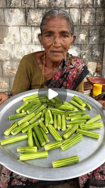 Drumstick Recipes Indian, Drum Stick Recipes, How To Cook Drumsticks, Kindergarten Addition, Country Food, Cooking Tricks, Amazing Food Hacks, Kids Heels, Drumstick Recipes