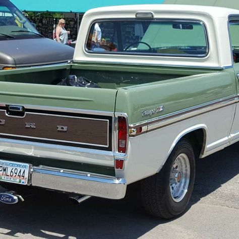 Ford Ranger short bed Devney Perry, Pickup Car, Future Trucks, Short Bed, Classic Ford Trucks, Old Pickup, Ford F100, Hot Rod Trucks, Ford Pickup Trucks