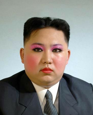 Kim Jong Un Funny, Bad Family Photos, Awkward Family Photos, Kim Jong Un, Lil Kim, Bad Photos, Bad Tattoos, Picture Albums, Kim Jong