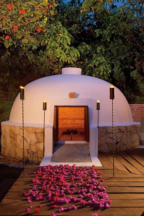 Sweat Lodge, Earth Bag Homes, Riviera Cancun, Mayan Riviera, Dome House, Cancun Mexico, Bed Decor, Resort Spa, Cancun