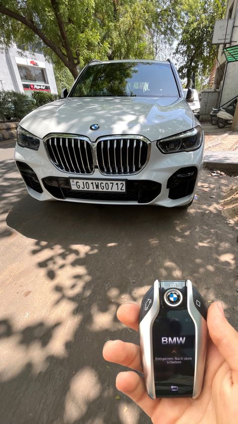 Cash Money Prank 2023, Car Snaps Morning, Bmw Car Snap, Fake Car Snap, Bmw Snap, Bmw New Cars, Boys Attitude Pics Hd, Fake Photo Sick, Bmw India