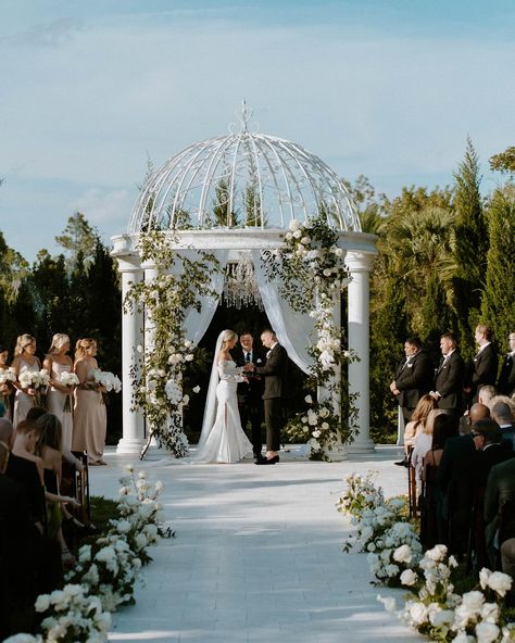 Wedding Gazebo Flowers, Wedding Gazebo, Gazebo Wedding, European Wedding, Wedding Plan, Wedding 2025, Wedding 2024, Castle Wedding, Flower Ideas