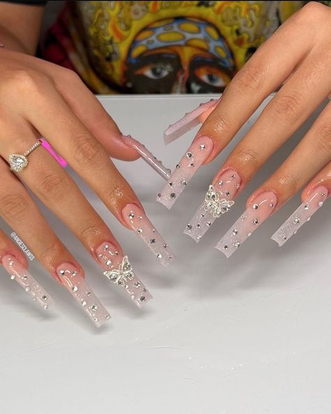 Clear Nails With Gemstones, Medium Nails Rhinestones, Silver Nails 2023, Clear Rhinestone Acrylic Nails, Pisces Acrylic Nails, Princess Acrylic Nails, Clear Acrylic Nails With Rhinestones, Pisces Nails Designs, Pure Nails