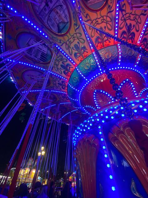 Fair At Night, Fairs At Night, Fair At Night Aesthetic, Fair Grounds Aesthetic, Carnival Aesthetic Night, Fair Aesthetic, Funfair Aesthetic Night, Fair Rides At Night, Fair Pictures