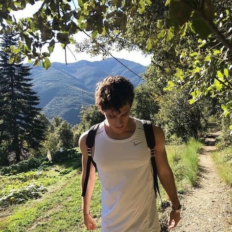 Xavier Serrano, Tumblr Boys, Comme Des Garcons, How To Feel Beautiful, Photography Poses, Wattpad, Photography, Instagram