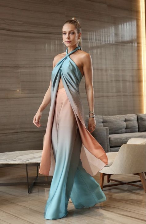 Wedding Guest Outfit Summer Classy, Look Boho Chic, Prom Dresses For Teens, Prom Dress Inspiration, Looks Street Style, Wedding Guest Outfit Summer, Black Prom Dresses, Fashion Mistakes, Prom Dresses Blue