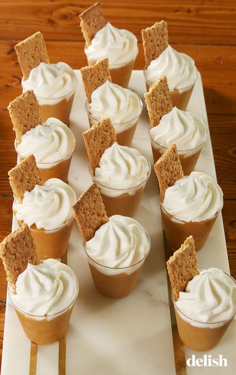 It Isn't Fall Without Pumpkin Pie Pudding Shots:  ~INGREDIENTS~ ∙1 (3.4-oz.) instant vanilla pudding ∙3/4 c. milk ∙1/2 c. Fireball whisky ∙1/4 c. vodka 1/2 c. pumpkin puree 1 tsp. pumpkin pie spice ∙Whipped topping, for garnish ∙Cinnamon, for garnish  ∙Cinnamon graham cracker squares, for garnish Pumpkin Pie Pudding Shots, Fireball Whiskey Drinks, Holiday Jello Shots, Pumpkin Pie Pudding, Fireball Recipes, Shots Recipes, Fireball Drinks, Christmas Jello, Halloween Jello Shots