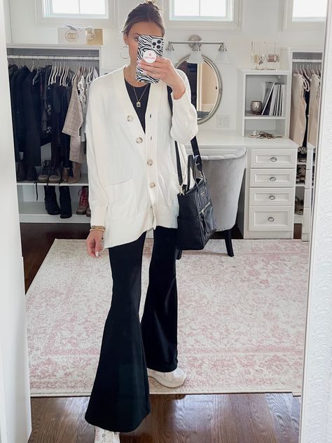 Long White Cardigan Outfit Winter, White Long Cardigan Outfit, Long White Cardigan Outfit, What To Wear With Flare Leggings, White Cardigan Outfit Winter, Cardigan And Leggings Outfit, White Cardigan Outfit, Flare Leggings Outfit, Winter Cardigan Outfit