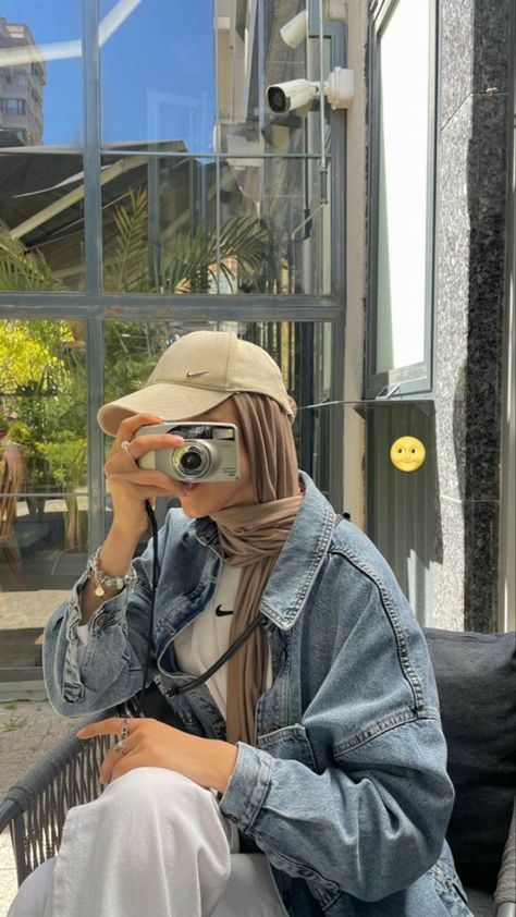 Hijab With Cap Outfit, Cap With Hijab, Hijab With Cap, Casual Outfits Hijab, Hijabi Fashion Summer, Cap Outfits For Women, Aesthetic Hijabi, Modest Summer Fashion, Hijab Fashion Summer