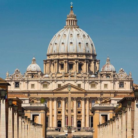 Santos, Baroque Architecture, Saint Peter’s Basilica, St. Peter’s Basilica, Rome Architecture, Vatican Rome, Dome Building, St Peters Basilica, Interior Design Courses