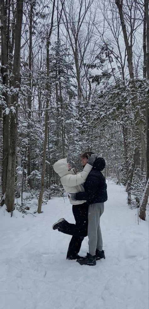 winter, cute, lovers, teenagers, goals Winter Dance Couple Pictures, Winter Pictures With Boyfriend, Snow Pics With Boyfriend, Snow Pictures With Boyfriend, Snow Couple Pics, Winter Relationship Aesthetic, Snow Couple Photos, Couple In Snow Aesthetic, Couples Photos Winter