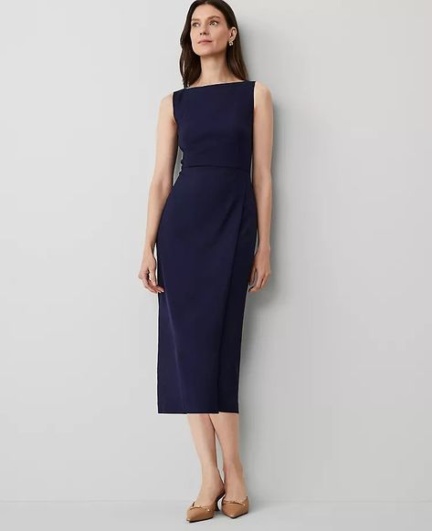 829791 Navy Suit Dress Women, Womens Business Dress, Business Formal Women Dress, Dresses For Work Offices, Petite Office Outfits, Stylish Work Attire Business Casual, Professional Dress Women, Structured Clothing, Navy Dress Outfit