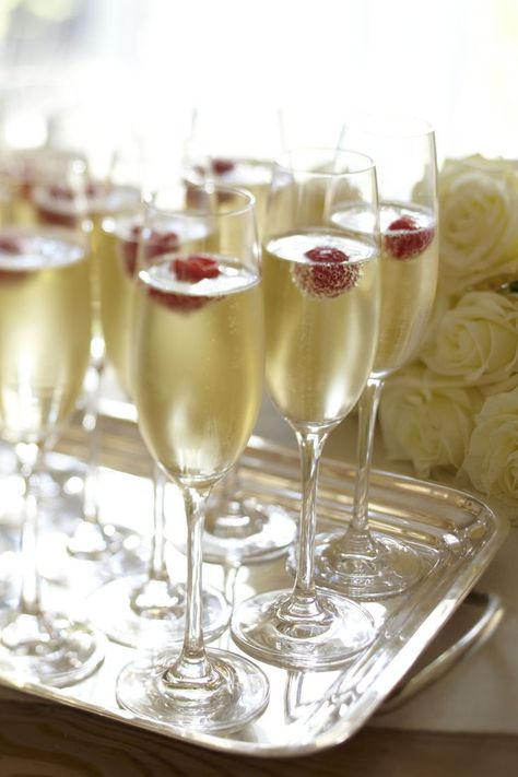 3 Sweet Ways to Serve Champagne Glace Fruit, Champagne Drinks, Champagne Cocktails, New Year's Eve Celebrations, Champagne Cocktail, Signature Drinks, Signature Cocktail, Adult Drinks, Party Drinks