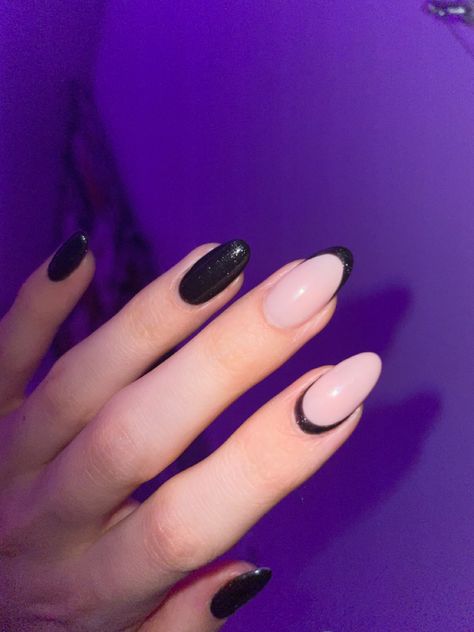 Reverse French Nails, Reverse French, Chrome Nails, French Nails, Gel Nails, Nails, Black