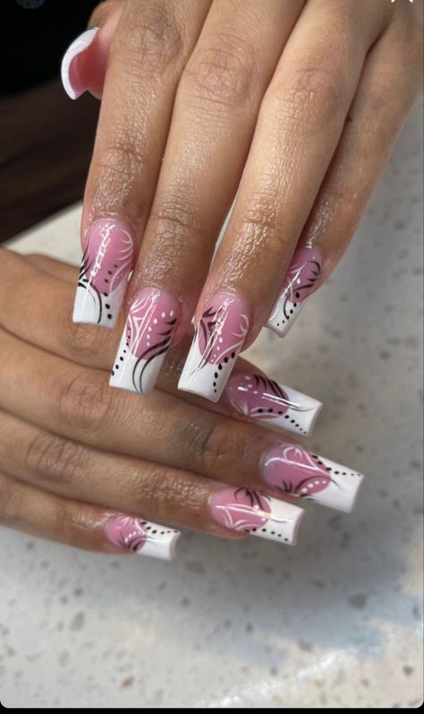 2005 Nail Designs, Old Style Nail Designs, Short Nails 2000s, 2000s Nail Designs Short, Nail Ideas 2000s, 90s Nails French Tips, 2000s Nail Art Designs, Old School Acrylic Nail Designs, Old School Nails Designs