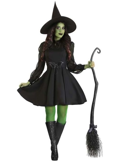 Best Female Vampire Costume, Best Women Halloween Costumes, Pumpkin Custome Halloween, Hot Witch Costumes, Wicked Photoshoot, Simple Witch Costume, Scary Halloween Costumes Women, Traditional Halloween Costumes, Witch Costumes For Women