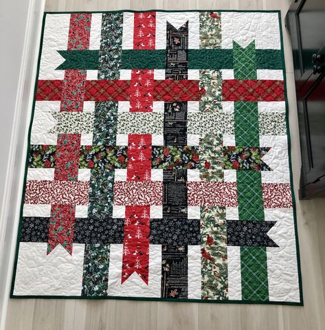 Christmas Quilts Jelly Roll, Ribbon Box Quilt Pattern Free, Christmas Present Quilt Pattern, Christmas Jelly Roll Quilt Patterns Free, Christmas Scrap Quilt Ideas, Christmas Quilts Ideas Free Pattern Jelly Rolls, Scrappy Christmas Quilt Patterns Free, Ribbon Quilt Pattern Free, Free Christmas Quilt Blocks