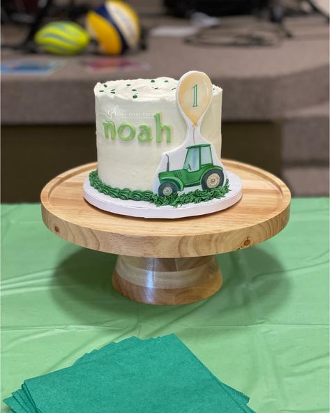 There is nothing like being able to make your grandson’s first birthday smash cake. 🥰 #cakestagram #farm #birthdayboy #cakedesign #cake #buttercreamcake #thepeeryhouse #hospitalityisourheritage #farmlife #smashcake #tractor #1stbirthday #sweetie #grandson First Birthday Farm Smash Cake, Tractor Cake Smash, Simple Tractor Cake, Tractor First Birthday Cake, Tractor Smash Cake, Farm Cake Smash, Tractor Birthday Cake, Tractor Birthday Cakes, Farm Birthday Cakes