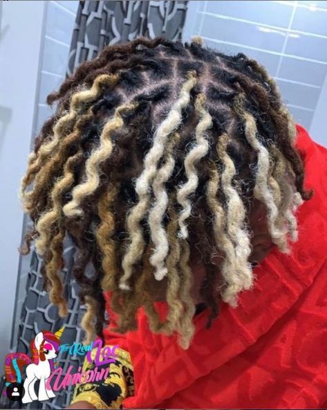 Dyed Hair Dreads Men, Dread Hair Colors For Men, Messy Locs Men, Ombre Dreads Men, Color Dreads Men, Dyed Locks Men, Locs Color Ideas Men, Ombre Locs Men, Dyed Dreads Ideas