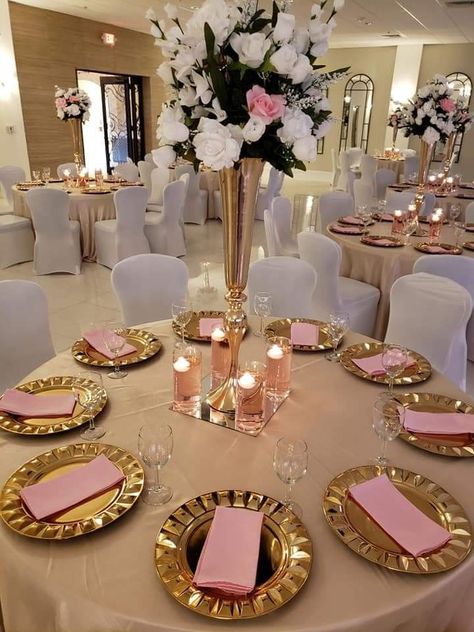 Pink And Gold Butterfly Sweet 16, Blush And Champagne Quinceanera Decor, Pink And Gold Centerpieces Wedding, Rose Gold And Yellow Wedding Theme, Rose Gold Quince Centerpiece Ideas, 16 Party Decorations, Champagne Quince, Rose Gold Quince, Quince Decor