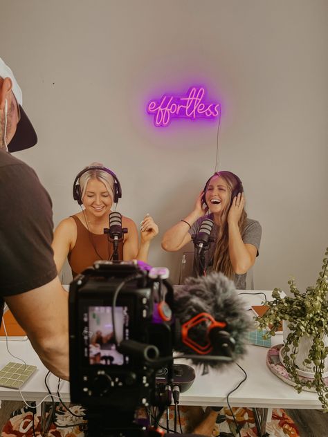 Is it even really work if its with your bestie!? Join us Tuesdays at 9am for new episodes of The Effortless Podcast!! Influencer Friends Aesthetic, Podcast With Friends, Podcast Vision Board, Podcast Identity, Hats Photoshoot, Best Friend Podcast, Speaker Aesthetic, Podcast Aesthetic, Podcast Promotion