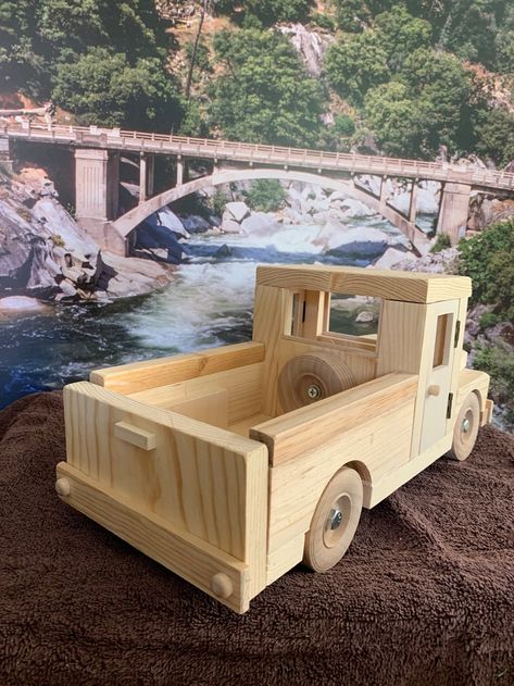 Small Easy Woodworking Projects 4x4 Wood Crafts, Toy Horse Stable, Small Easy Woodworking Projects, Wooden Toy Cars, Wooden Bird Houses, Wooden Truck, Carved Wood Signs, Nevada City, Small Woodworking Projects