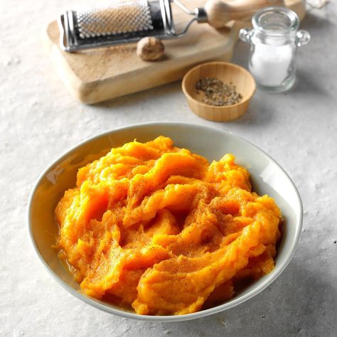 Whipped Squash Easy Thanksgiving Sides, Butternut Recipes, Winter Squash Recipes, Traditional Thanksgiving Recipes, Autumn Side Dishes, Acorn Squash Recipes, Squash Recipe, Butternut Squash Recipes, Delicious Vegetables